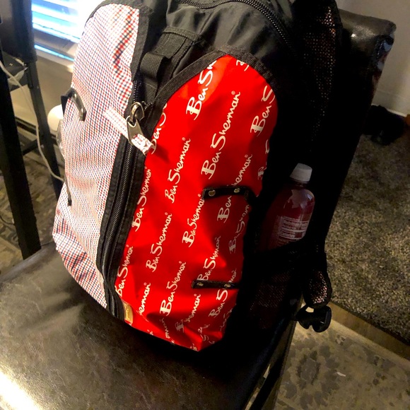 Ben Shermen Men’s Red Black Large Backpack Size 20”x12”x10” - Picture 2 of 16
